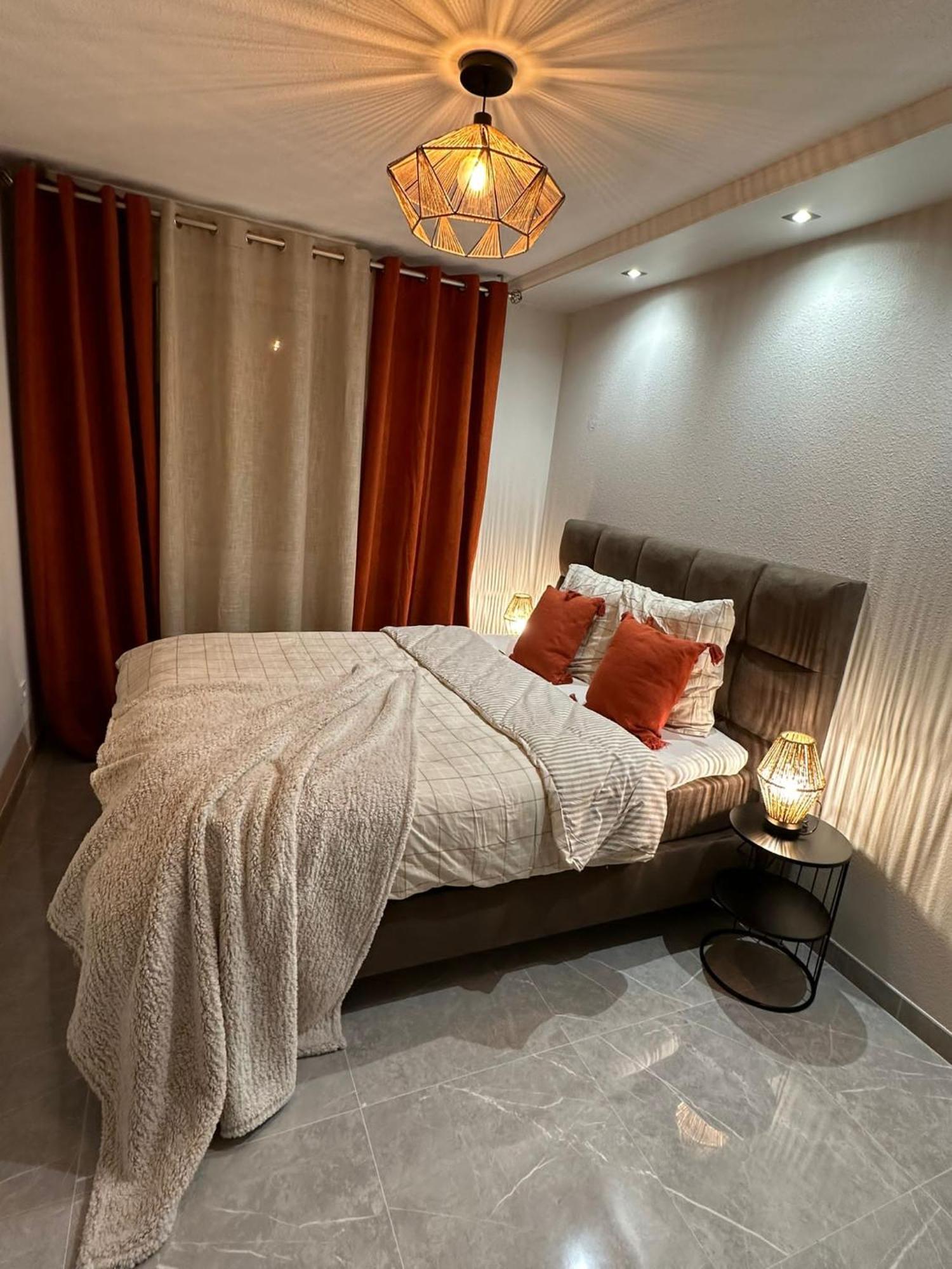 T3 5 Etoile Jacuzzi Leilighet Toulouse Eksteriør bilde